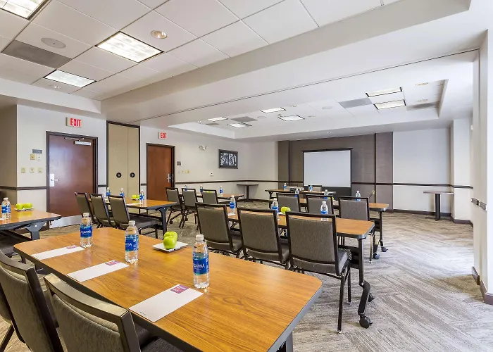 Hyatt Place Phoenix-north Hotel 4*