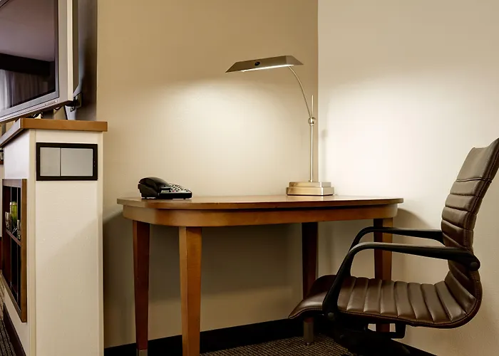 Hyatt Place Phoenix-north 4*
